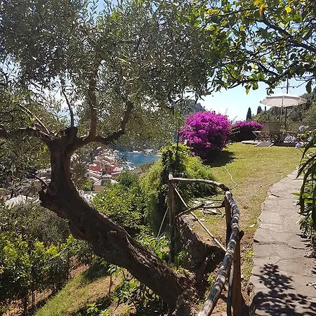 B&B Portofino 3* פורטופינו